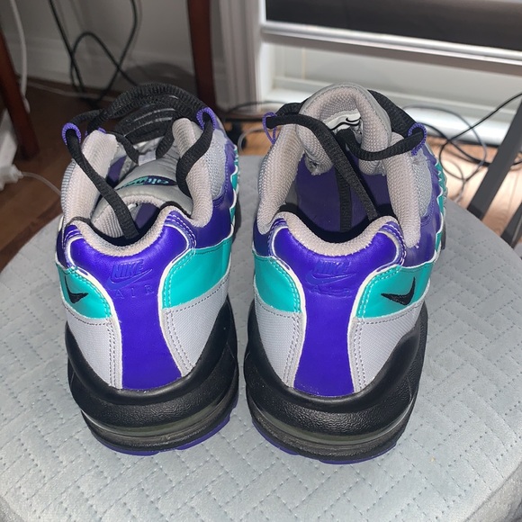 Nike Air Max 95 Wolf Grey Grape %100 Authentic New Worn Once ! - Picture 3 of 6